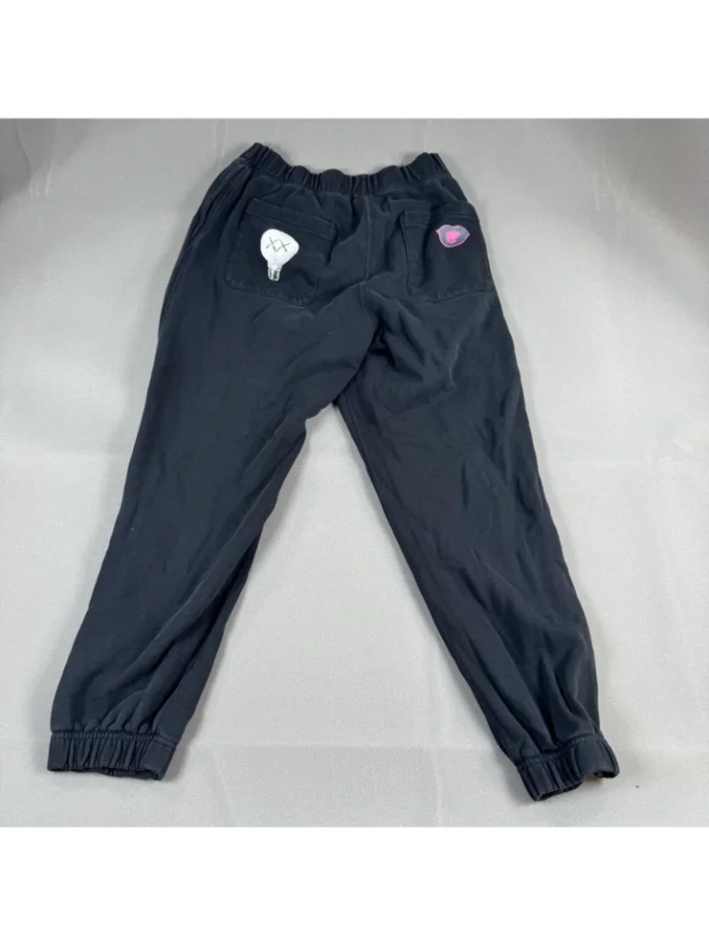 Uniqlo kaws warhol